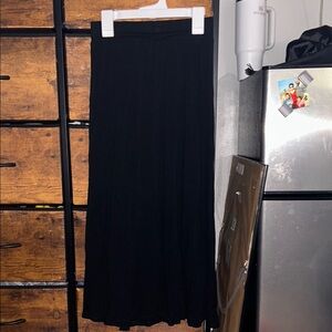 Elegant Black Women's Skirt